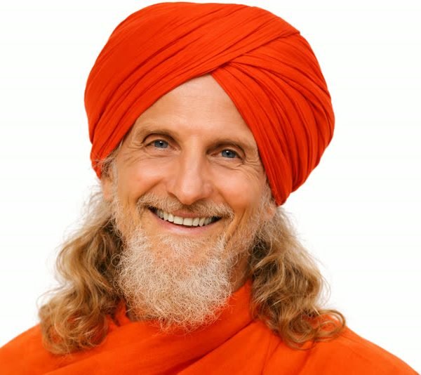 Dada Mahaprajinananda — Meditation & yoga monk
